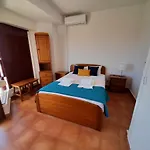 Fortaleza 1bdr W/balcony By Lovelystay