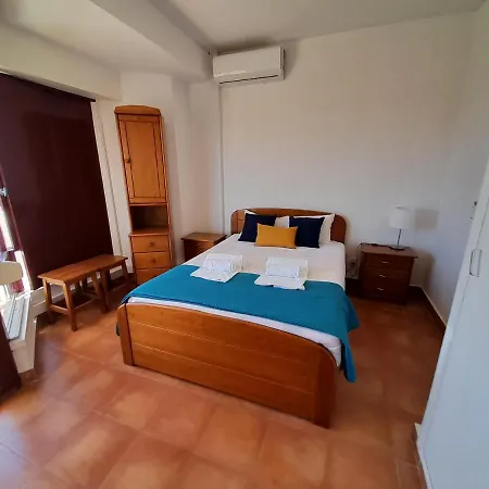 Fortaleza 1bdr W/balcony By Lovelystay