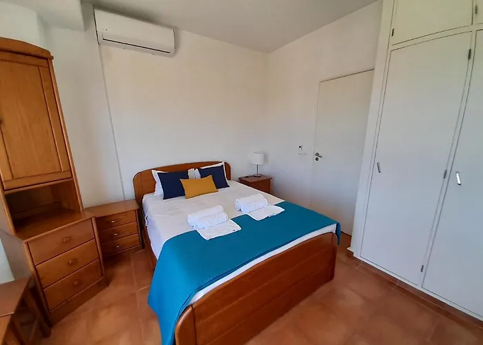 Fortaleza 1bdr W/balcony By Lovelystay *